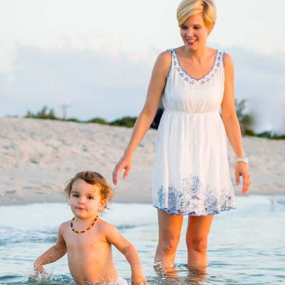 Andree | Embroidered Sundress - Picture 3 of 9